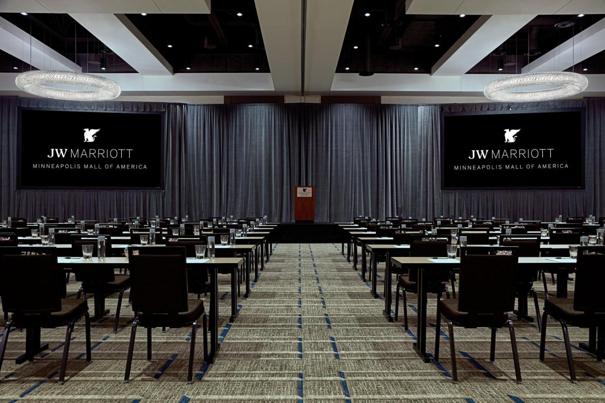 Jw Marriott Minneapolis Mall Of America Блумингтън Екстериор снимка